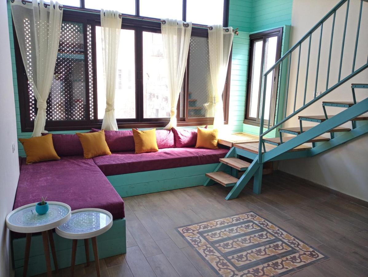 Turquoise Vandrarhem Nablus Exteriör bild