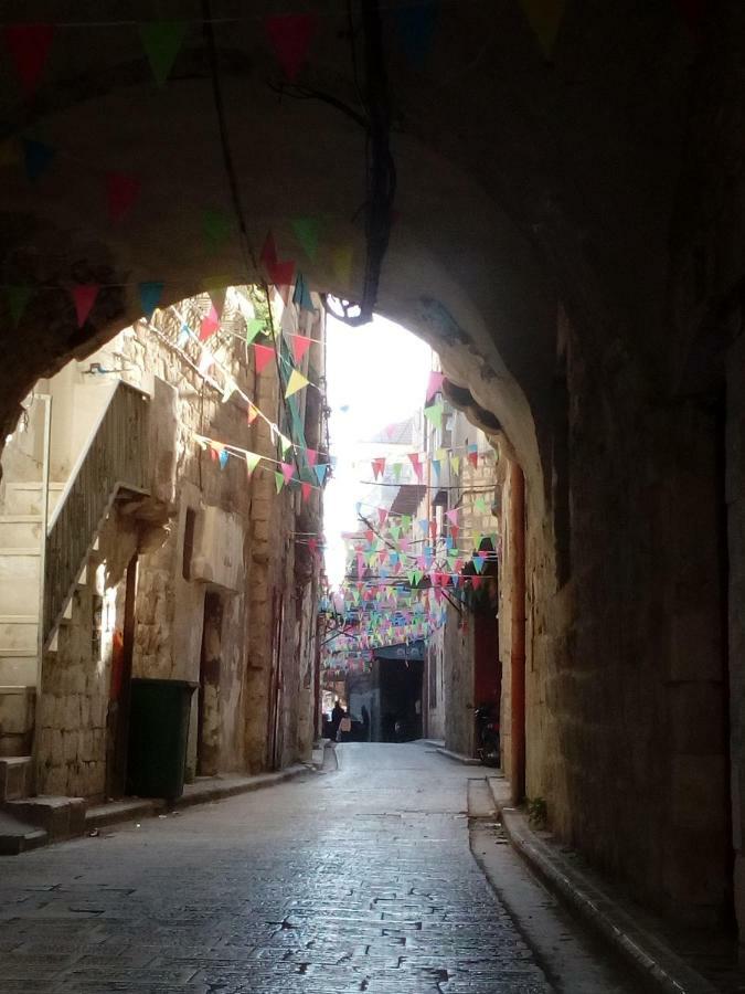 Turquoise Vandrarhem Nablus Exteriör bild